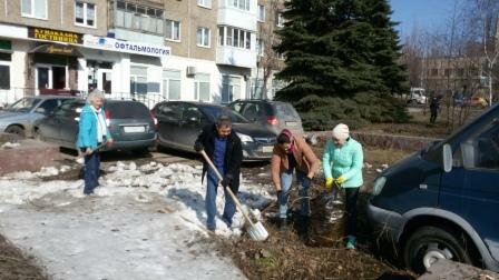 Cотрудники НЛМ РБ и его филиалов приняли активное участие в экологическом субботнике «Зеленая Башкирия»